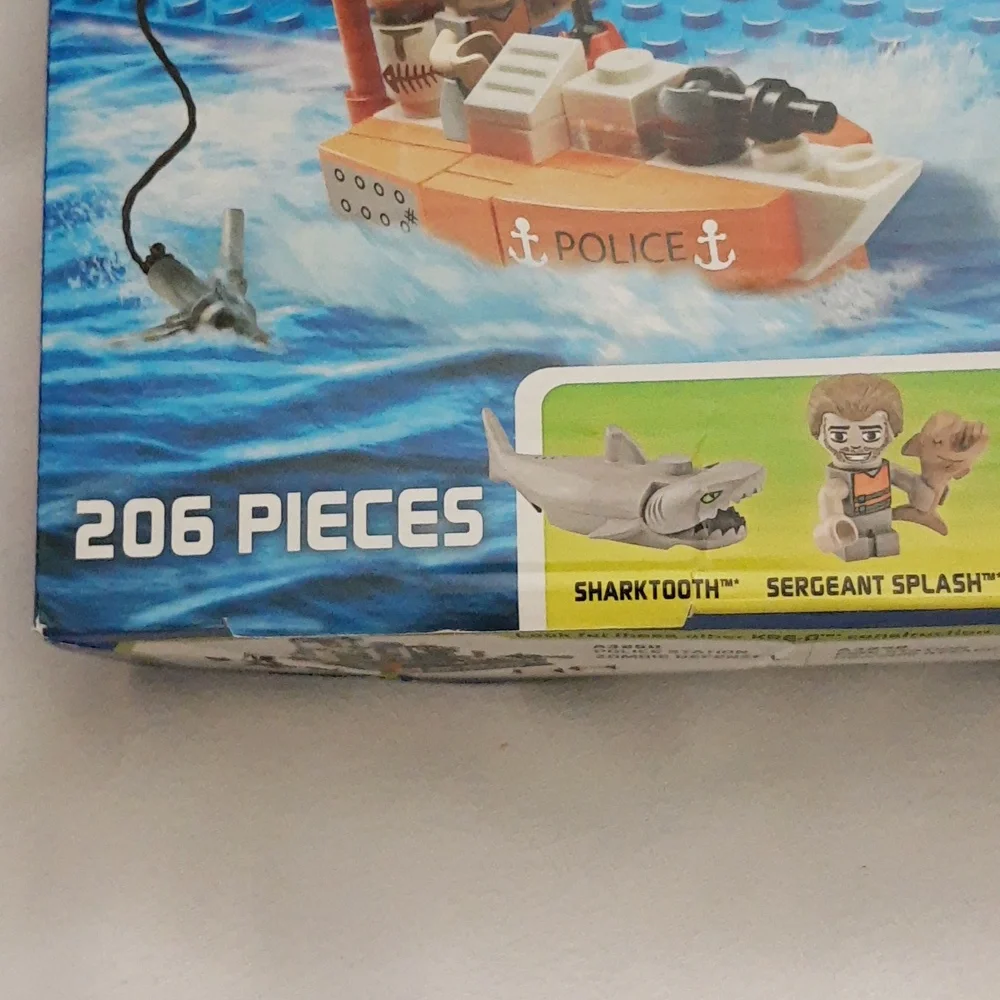 KRE-O CityVille Invasion Marina Madness Set DIY Brick Build Kit A3249 SEALED